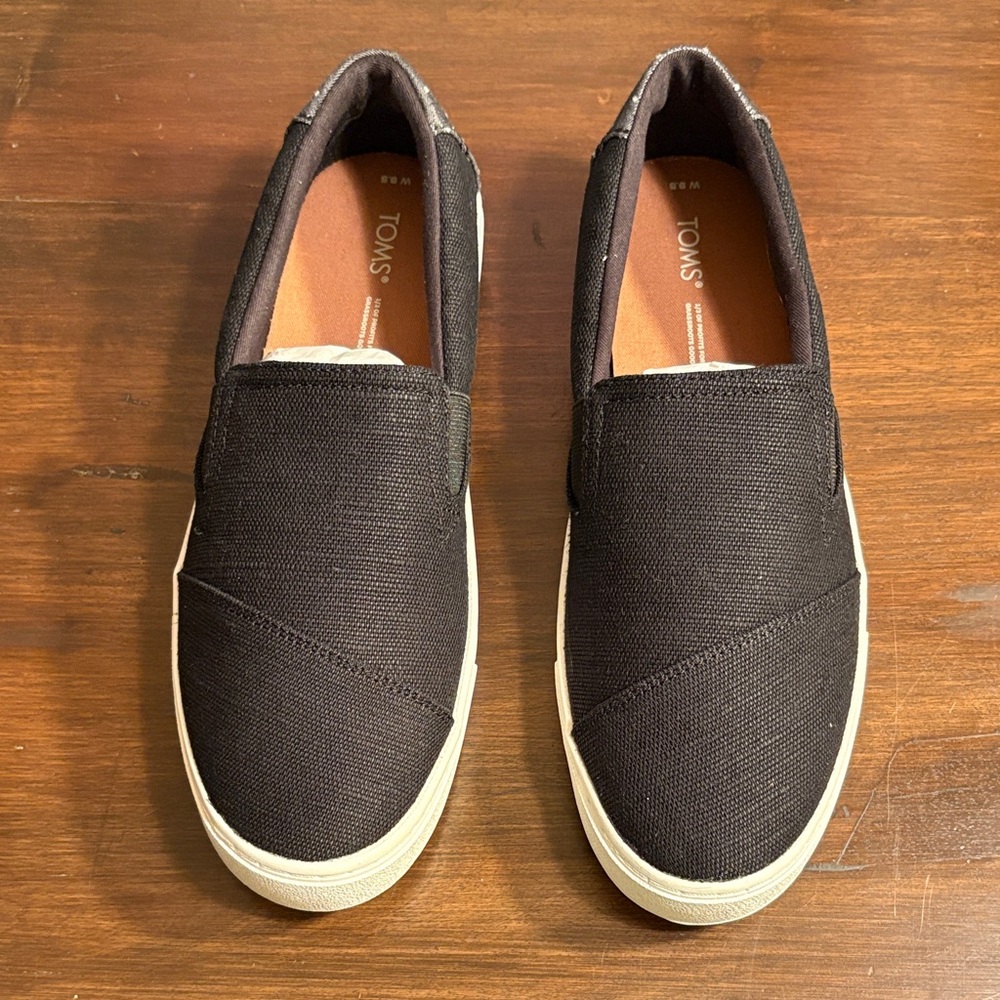 Toms Women’s Black Heritage Canvas/Dot Chambray Heel Shoes - Picture 2 of 6